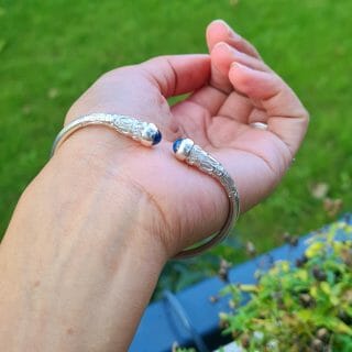 Bracelet vangovango saccalava à cabochon saphir bleu mixte 100% Artisanal