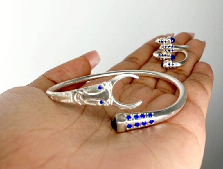 Ensemble vangovango barea serti en saphir bleu 100% Argent