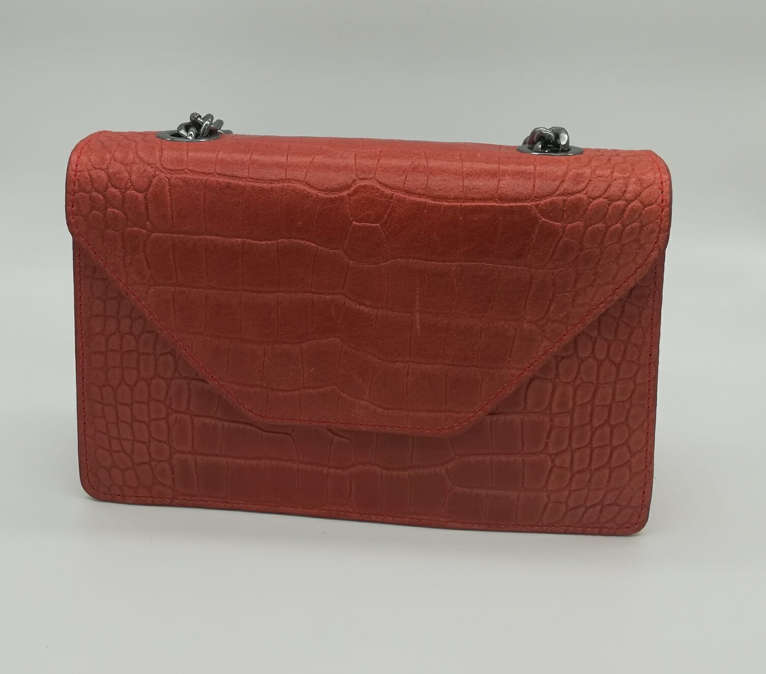 Sac bandoulière à chaîne en relief de croco (100% Cuir Italien) – Image 6