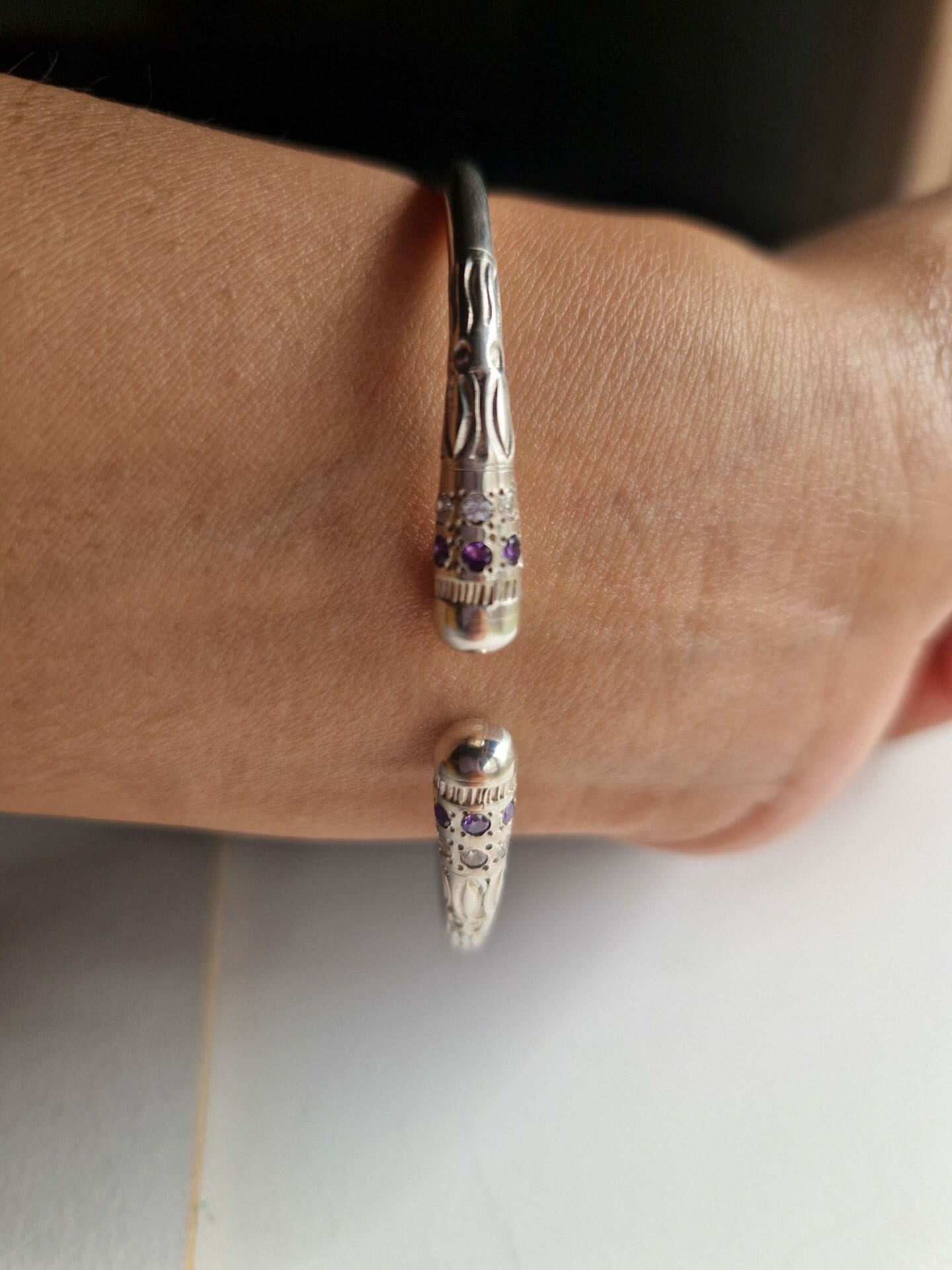 Jonc vangovango bout rond en argent 925 sertie d'améthyste 20G – Image 3