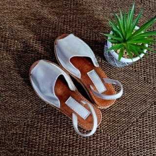 Sandale avarca pour Femme en cuir à plateforme raphia 100% artisanal Blanc neige