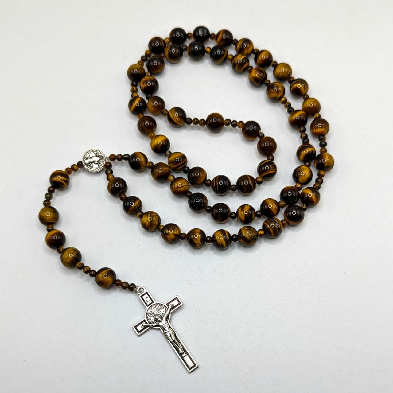 chapelet oeil de tigre catholique