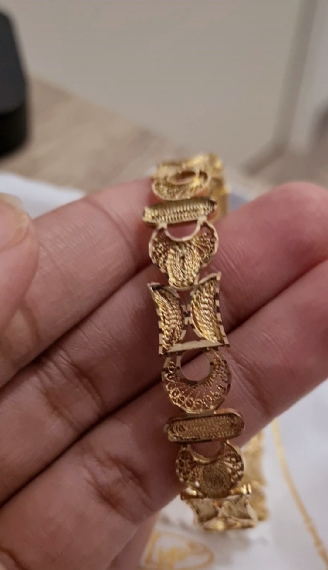 bijou en filigrane en or 18K 20G