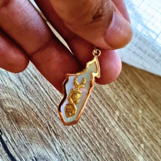 pendentif nacré en OR 18K petit modèle