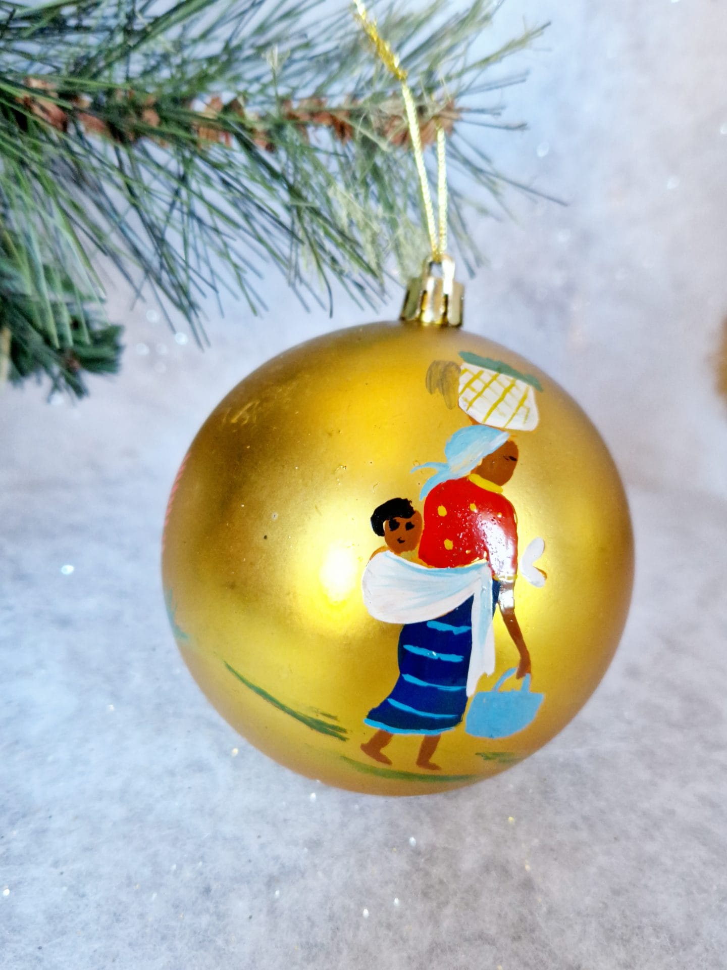 6 Boules de Noël/ décoration de Noël/collection NOËL ARTISANAL/ Madagascar – Image 8