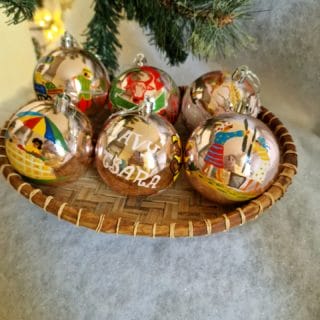 6 Boules de Noël/ décoration de Noël/collection NOËL ARTISANAL/ Madagascar