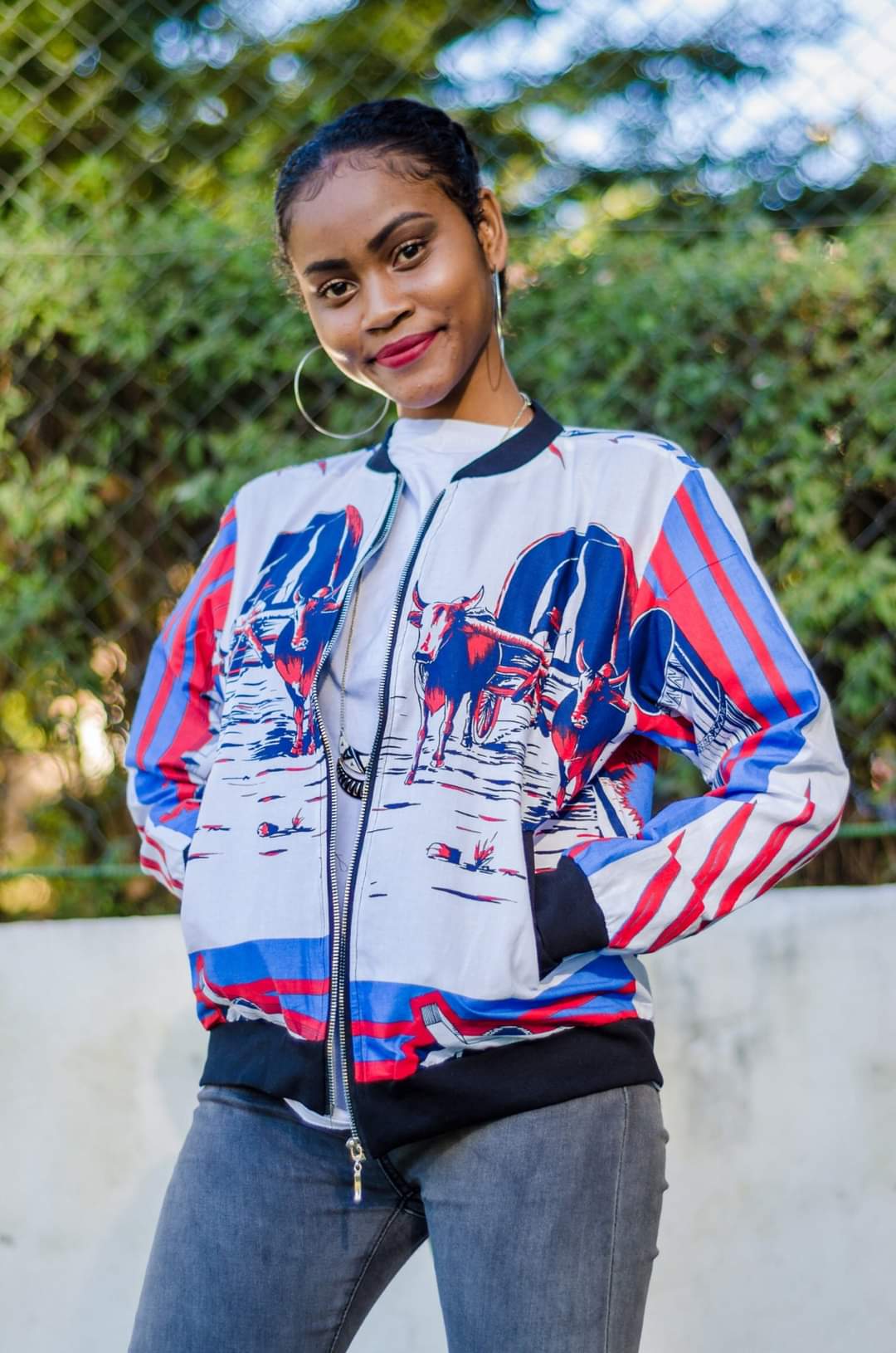 Bombers /Veste/collection LAMBAOINE/ Madagascar – Image 4