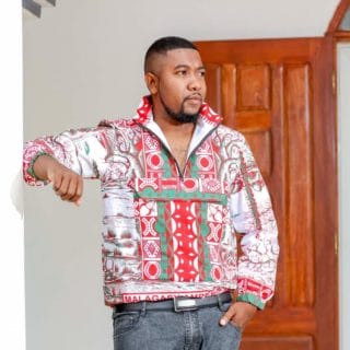 Coupe-vent/ Bombers /Veste/collection LAMBAOINE/ Madagascar