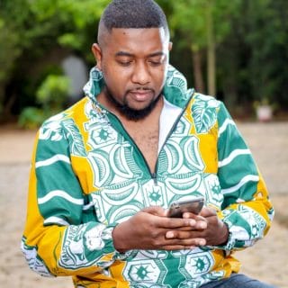 Coupe-vent/ Bombers /Veste/collection LAMBAOINE/ Madagascar