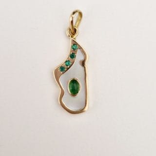 Pendentif nacré jade serti de zirconium en Or 18K