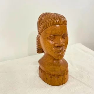 Statuette en Bois – Tête de Femme