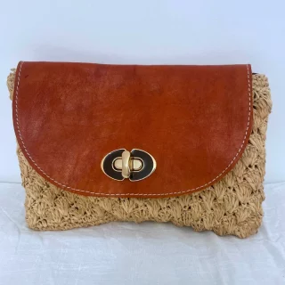 Pochette à Main en Raphia et Cuir Naturel