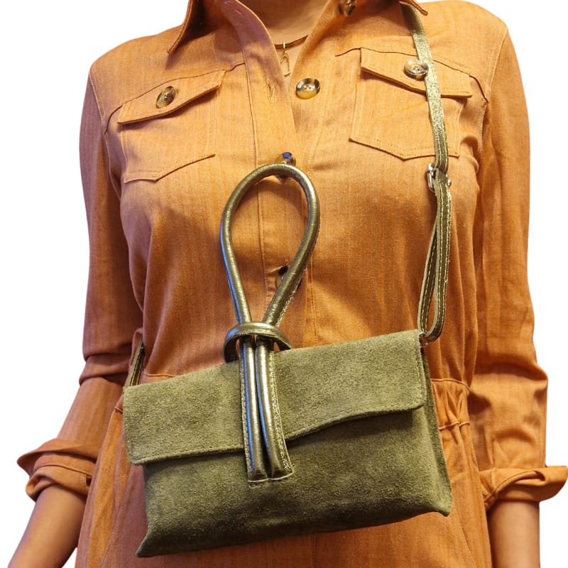 Mini Sac en Daim Vert avec Revers en Cuir Métallisé