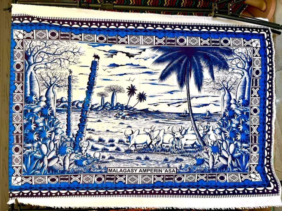 1 Salova/LAMBAOINE/Pagne traditionnel Malagasy – Image 8