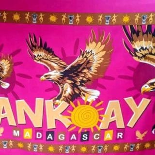 1 paréo plage fibranne/Salova/LAMBAOINE/Pagne traditionnel Malagasy