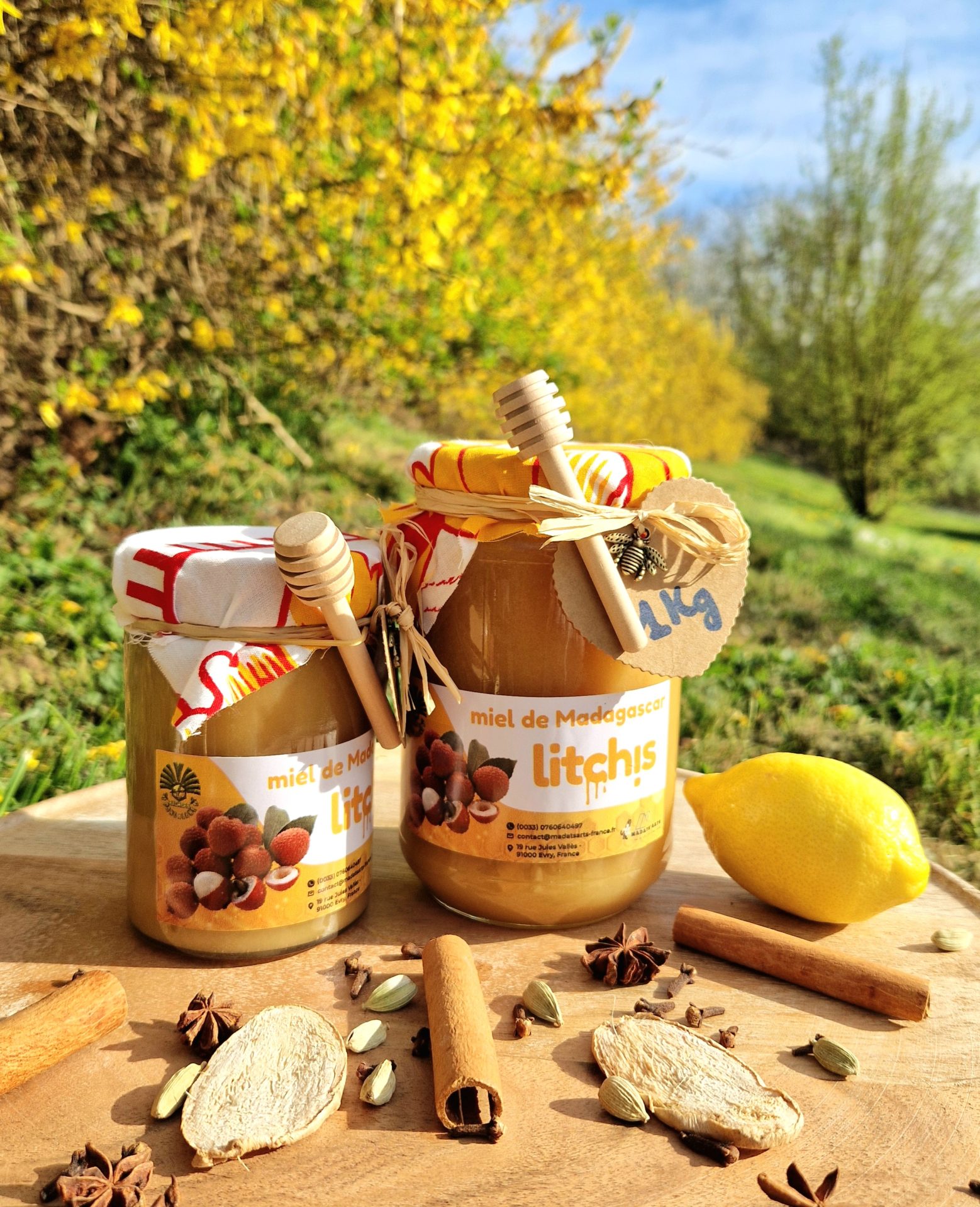500gr de Miel de Litchi et une cuillère/ Miel de Sud-est de Madagascar – Image 2