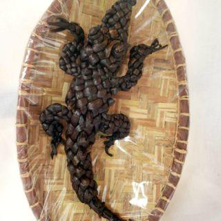 Décoration/ Art Vanille bourbon tressée: CROCODILE de Madagascar/ Collection VAVASAHA"